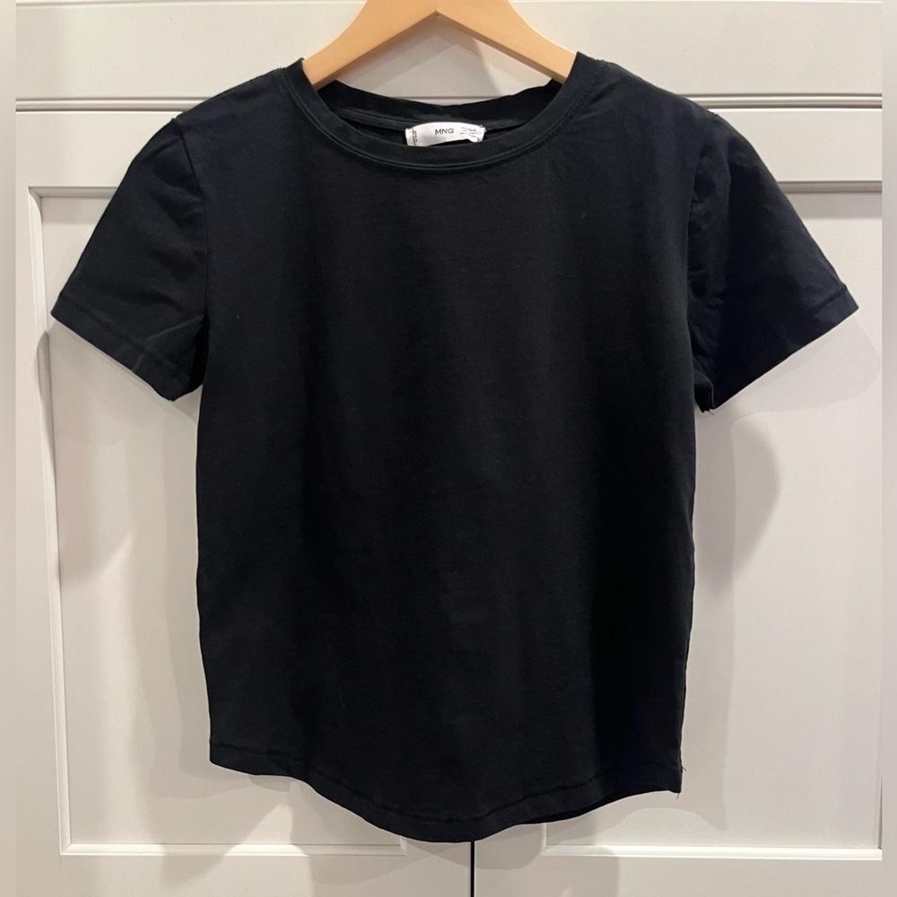 Mango women T-shirt size XS black
